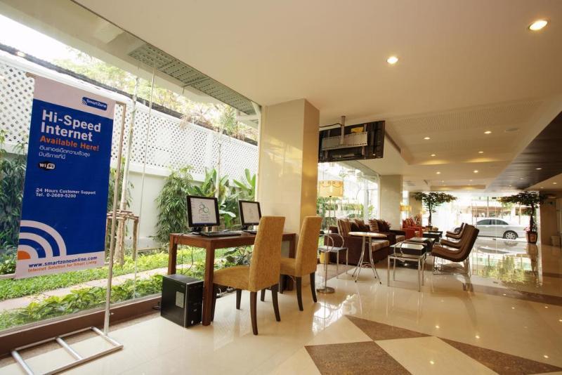 Three Seasons Bangkok Hotel Exterior photo